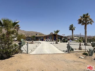 17025 Joshua Rd, Apple Valley, CA 92307