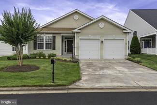 3725 Russett Maple Ct, Dumfries, VA 22025