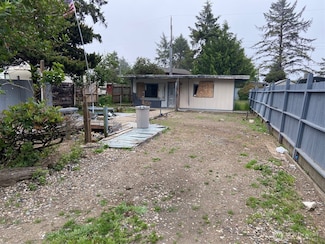 837 San Antonio Ct NE, Ocean Shores, WA 98569