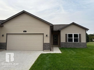 3371 Meadowridge Ct Unit 107, Davison, MI 48423