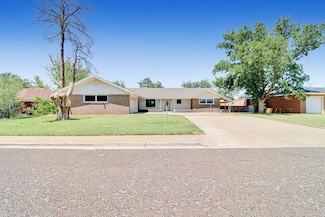 1406 NW 10th St, Andrews, TX 79714