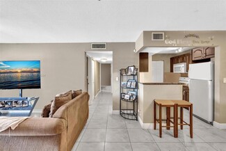 2920 NW 55th Ave Unit 2B, Lauderhill, FL 33313