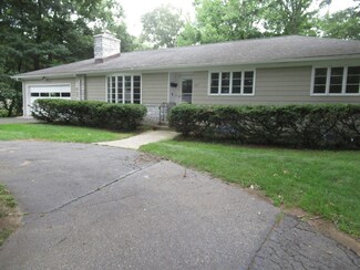 561 Williams St, Longmeadow, MA 01106