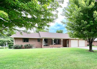 211 Brome Grass Cir, Inman, KS 67546