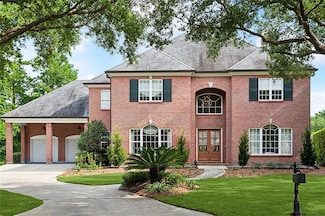 18 Castle Pines Dr, New Orleans, LA 70131