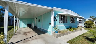 3809 Voorne St, Sarasota, FL 34234