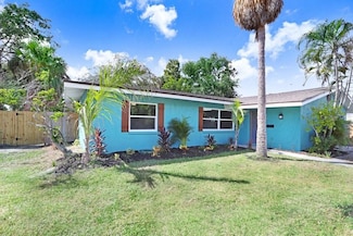 5032 Chancellor St NE, Saint Petersburg, FL 33703