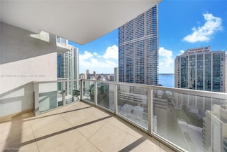 1060 Brickell Ave Unit 2805, Miami, FL 33131