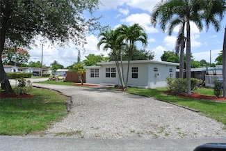 5859 Hayes St, Hollywood, FL 33021