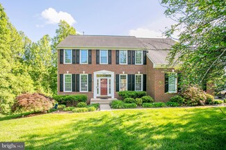 14800 Green Post Ct, Centreville, VA 20121