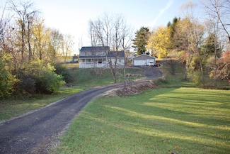 5332 Watkins Rd SW, Pataskala, OH 43062