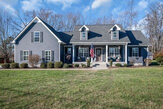 121 Minorcrest Dr, Dickson, TN 37055