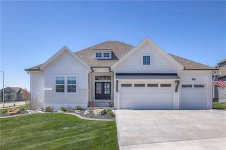 17220 Parkhill St, Overland Park, KS 66221
