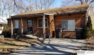 2122 N 32nd St, Lincoln, NE 68503
