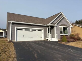 11 Monarch Way, Kingston, NH 03848