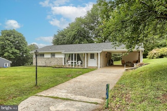 454 Locust Rd, New Cumberland, PA 17070