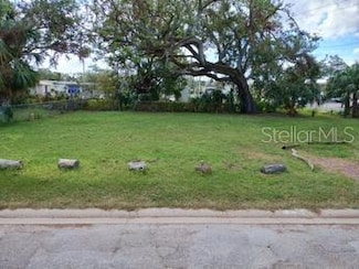 727 15th St E, Bradenton, FL 34208