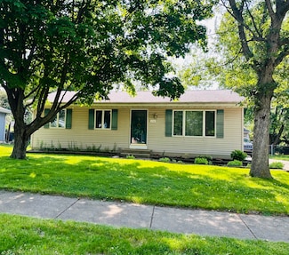 114 Beech Ct, Hebron, IN 46341