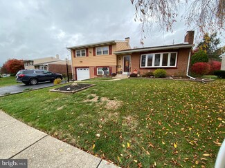 55 Octagon Ave, Reading, PA 19608