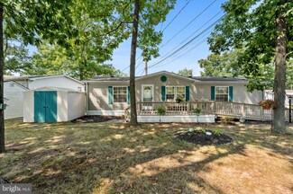 2000 Perilli Dr, Telford, PA 18969