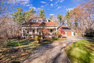 25 Brave Boat Harbor Rd, York, ME 03909