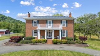 1024 Sunset Dr, Amherst, VA 24521