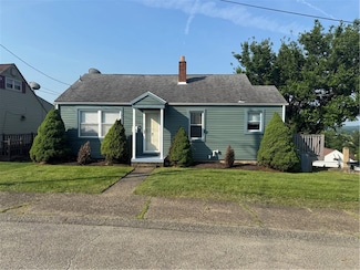 10 Crest St, Uniontown, PA 15401