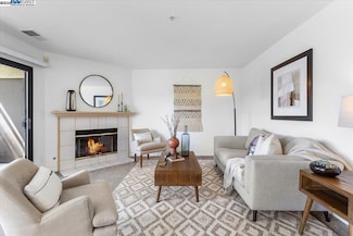 21103 Gary Dr Unit 303, Castro Valley, CA 94546