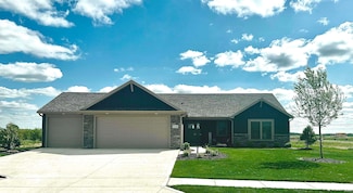 4977 Silverstone Passage, Fort Wayne, IN 46818