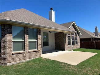 340 Prince John Dr, Fort Worth, TX 76179