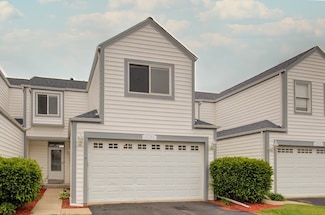1716 Waters Edge Dr Unit 1716, Minooka, IL 60447