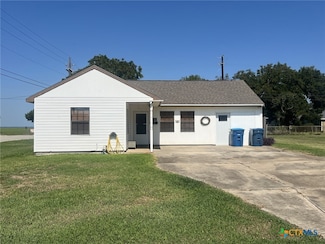 101 Lubbock St, Port Lavaca, TX 77979