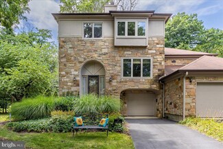 17 Marvin Ct, Lawrence Township, NJ 08648
