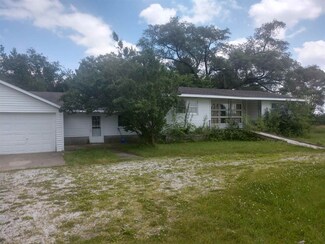 14779 S 600 W, Wanatah, IN 46390