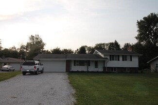 1287 S River Rd, Attica, IN 47918
