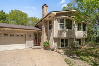 13212 Oakwood Rd, Zimmerman, MN 55398