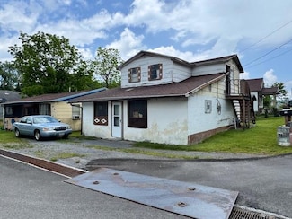 200 E 1st St, Princeton, WV 24740