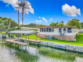 12706 Lake Dora Cir, Tavares, FL 32778