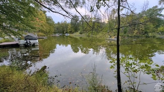 1475 Sleepy Hollow Rd, Coxsackie, NY 12051