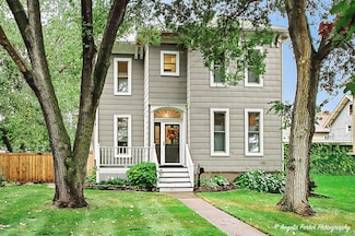 452 North Ave, Waukegan, IL 60085