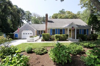 51 Chatham Crest Dr, Chatham, MA 02633