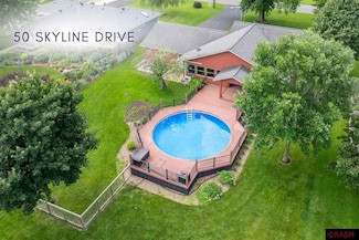 50 50 Skyline Dr, Mankato, MN 56001