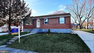 8802 Ashford Rd, Parkville, MD 21234