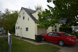 687 Evanston Ave, Muskegon, MI 49442