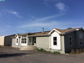 24051 Avenue 200, Strathmore, CA 93267