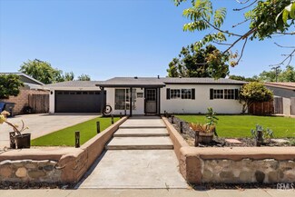 5435 Stanford Dr, Santa Maria, CA 93455
