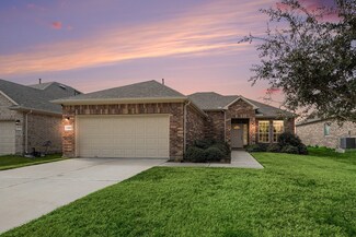1328 Oregon St, La Porte, TX 77571