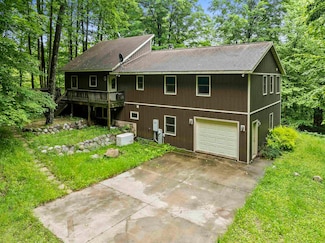 N12757 Rivers Meet Ct, Athelstane, WI 54104