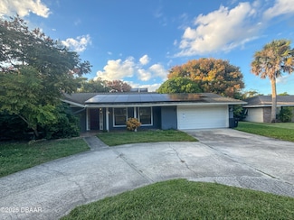 814 Reed Canal Rd, South Daytona, FL 32119