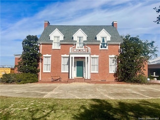1200 Shell Beach Dr, Lake Charles, LA 70601